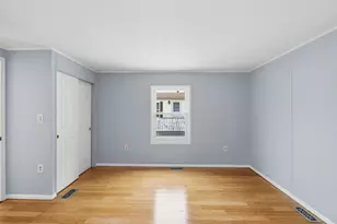 556 Central, Leominster, MA 01453 - Photo 20