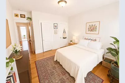32 Claflin Rd #2, Brookline, MA 02446 - Photo 16