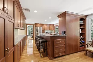 2 Olde Lyme Rd, Winchester, MA 01890 - Photo 14