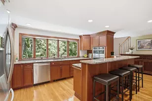 2 Olde Lyme Rd, Winchester, MA 01890 - Photo 10