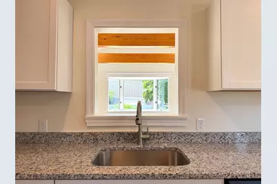 200 Temple St, Whitman, MA 02382 - Photo 14