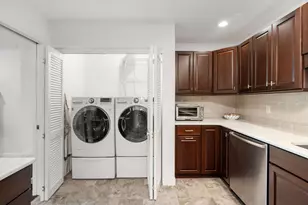 241 Perkins St, Boston, MA 02130 - Photo 16