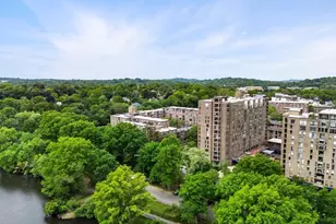 77 Pond Ave, Brookline, MA 02445 - Photo 16