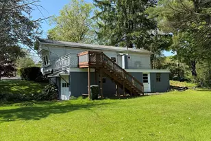 23 Crescent St, Ware, MA 01082 - Photo 4