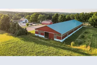 187 Highland, Berlin, MA 01503 - Photo 2