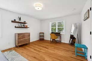 140 Broken Bow Ln, Falmouth, MA 02536 - Photo 16