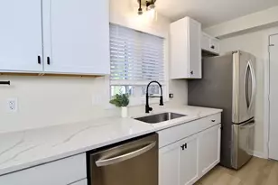 3162 Main St, Palmer, MA 01069 - Photo 8