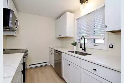3162 Main St #3162, Palmer, MA 01069 - Photo 6