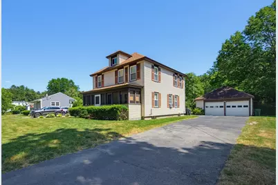 413 Goldthwaite Rd, Northbridge, MA 01588 - Photo 2