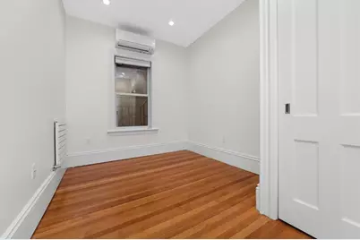 13 S Russell St #2, Boston, MA 02114 - Photo 6