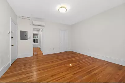 13 S Russell St #2, Boston, MA 02114 - Photo 2