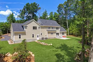 48 May Elm Ln, Norwell, MA 02061 - Photo 2