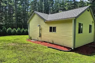 64 Munsell St, Belchertown, MA 01007 - Photo 4