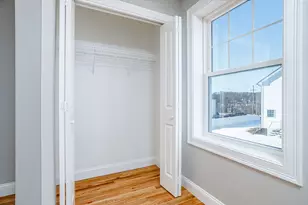 25 Milton St, Fitchburg, MA 01420 - Photo 32