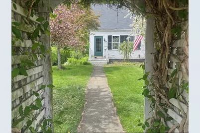 255 Plymouth St #2, Abington, MA 02351 - Photo 2
