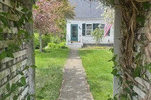 255 Plymouth St, Abington, MA 02351 - Photo 2
