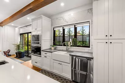 122 Livingstone Ave, Beverly, MA 01915 - Photo 6