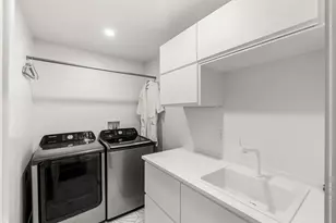 122 Livingstone Ave, Beverly, MA 01915 - Photo 26