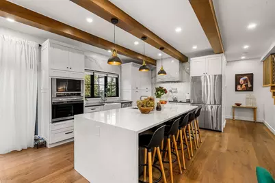 122 Livingstone Ave, Beverly, MA 01915 - Photo 4