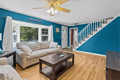 812 Plymouth St, Middleborough, MA 02346 - Photo 10