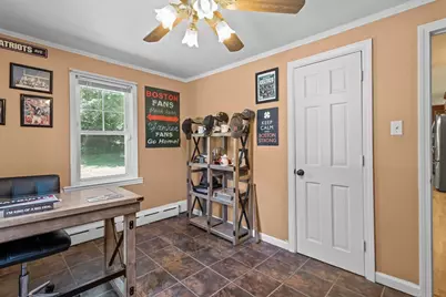812 Plymouth St, Middleborough, MA 02346 - Photo 34