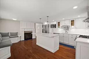 62 Pleasant Cir, Canton, MA 02021 - Photo 4