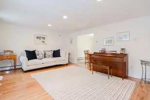 14 Depot St, Upton, MA 01568 - Photo 10
