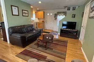 5 Main, Upton, MA 01568 - Photo 8