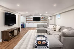 48 Goddard St, Newton, MA 02461 - Photo 14