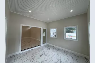 175 Wilbur Ave, Swansea, MA 02777 - Photo 8