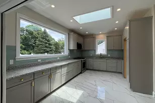 175 Wilbur Ave, Swansea, MA 02777 - Photo 10