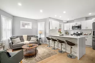 679 Columbia Rd, Boston, MA 02125 - Photo 2