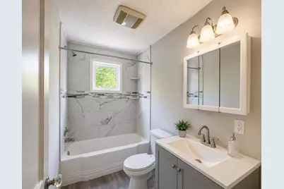 4 Wolfe St, Springfield, MA 01020 - Photo 18