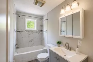 4 Wolfe St, Springfield, MA 01020 - Photo 18