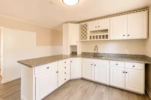 4 Wolfe St, Springfield, MA 01020 - Photo 10