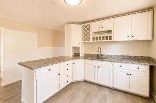 4 Wolfe St, Springfield, MA 01020 - Photo 10