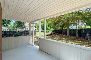 4 Wolfe St, Springfield, MA 01020 - Photo 20