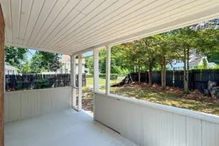 4 Wolfe St, Springfield, MA 01020 - Photo 20