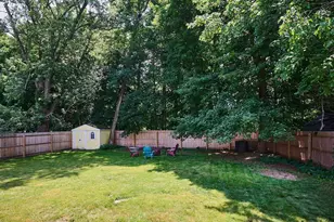78 Ferry St, Easthampton, MA 01027 - Photo 4