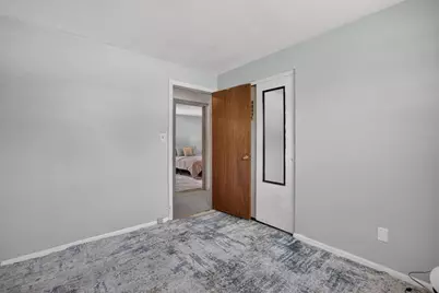 1 Eisenhower Rd, Peabody, MA 01960 - Photo 14