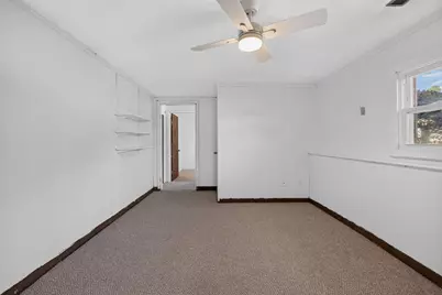 1 Eisenhower Rd, Peabody, MA 01960 - Photo 16