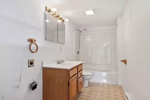 205 Pine St, Gardner, MA 01440 - Photo 24