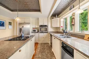 116 Sandwich Rd, Plymouth, MA 02360 - Photo 12