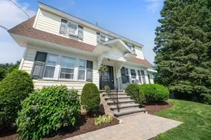 27 Cedarcroft Ln, Waltham, MA 02451 - Photo 42