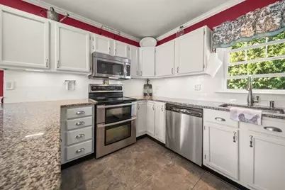 27 Cedarcroft Lane, Waltham, MA 02451 - Photo 8