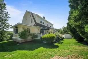 27 Cedarcroft Ln, Waltham, MA 02451 - Photo 38