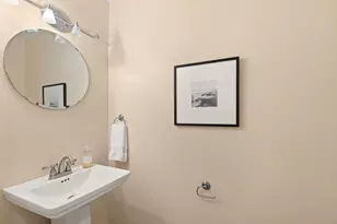 142 Bridge St, Salem, MA 01970 - Photo 24