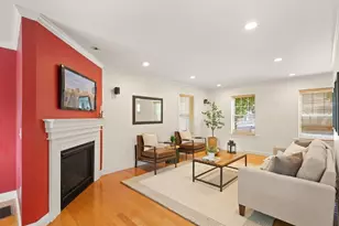 142 Bridge St, Salem, MA 01970 - Photo 4
