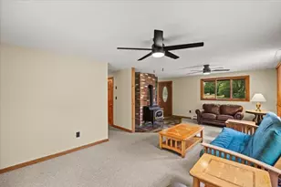 44 Liberty St, Taunton, MA 02718 - Photo 10