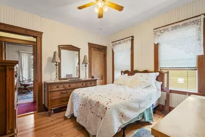28 Appleton St, Watertown, MA 02472 - Photo 8